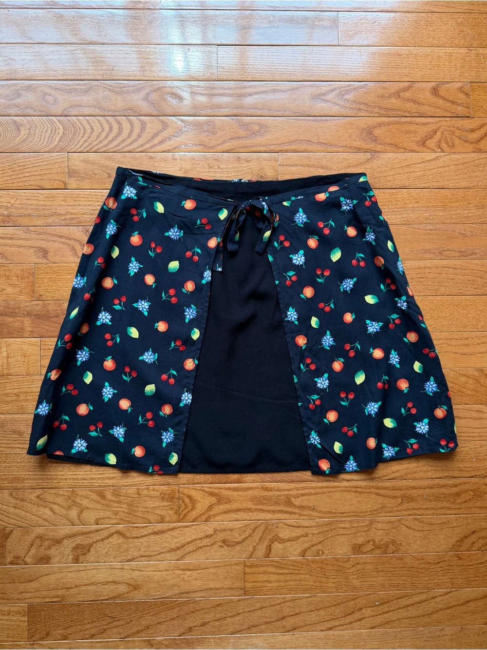 Vintage 90s Laura Tyler Fruit Print Faux Wrap Skort Rayon Cherry Lemon 11/12 M